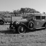 fwv-feuerwehrverein-lenzburg-rolls-royce-und-tanker-vor-schloss4